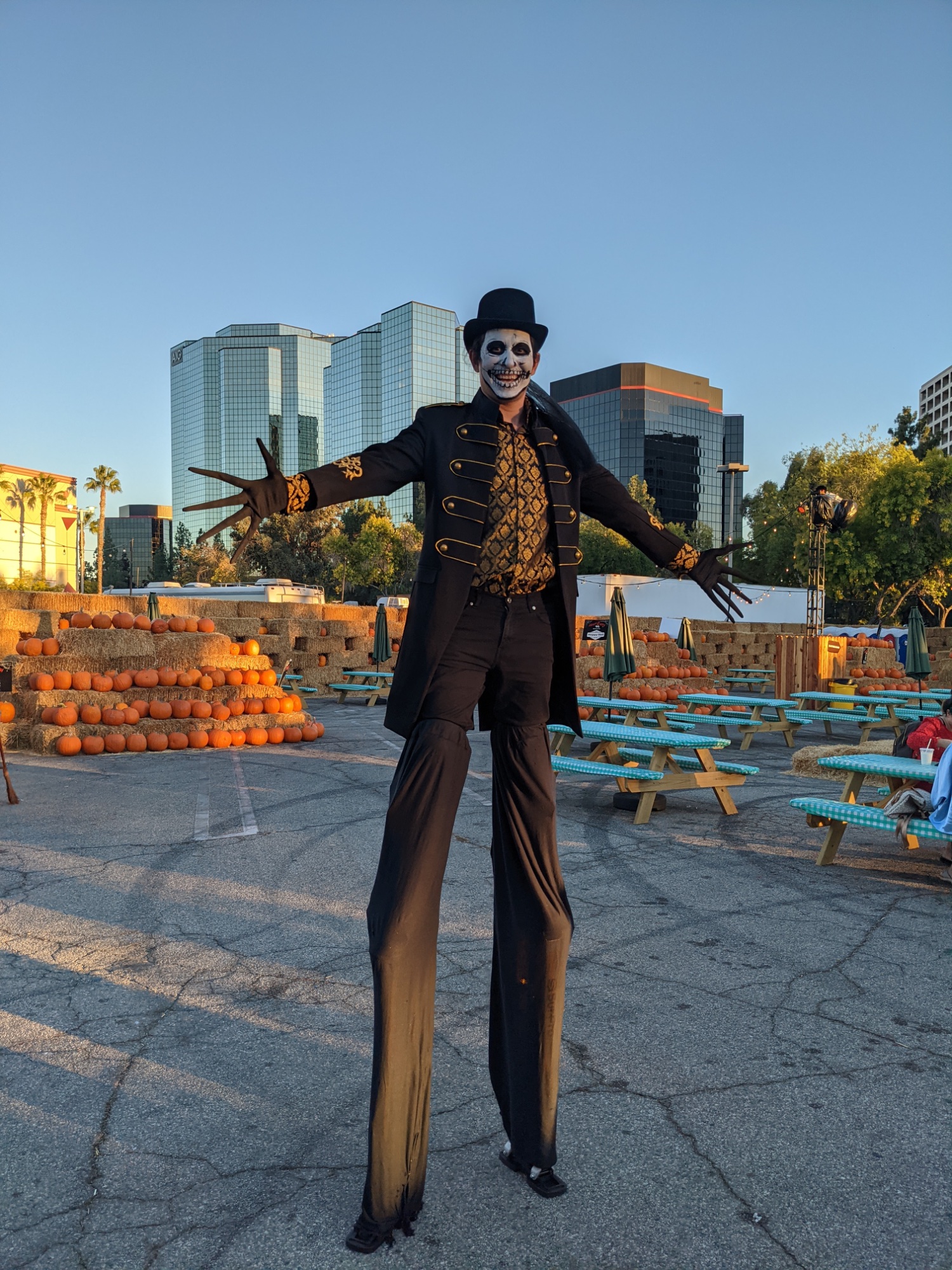Stilt walker skeleton